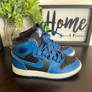 Toddler Jordan 1 Mid Sneakers‎